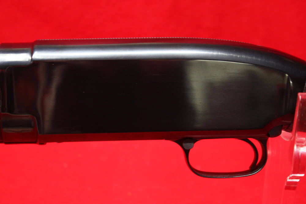 WINCHESTER MODEL 12 12GA GAUGE PUMP ACTION SHOTGUN-img-9