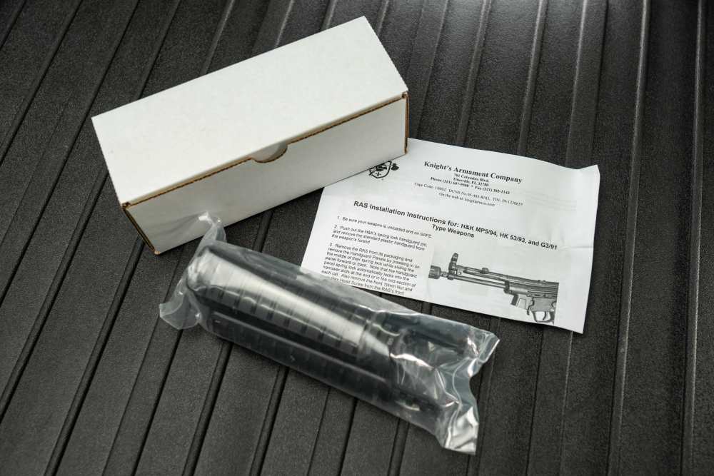 KAC MP5 RAIL – NEW IN BOX – KNIGHTS ARMAMENT COMPANY-img-4