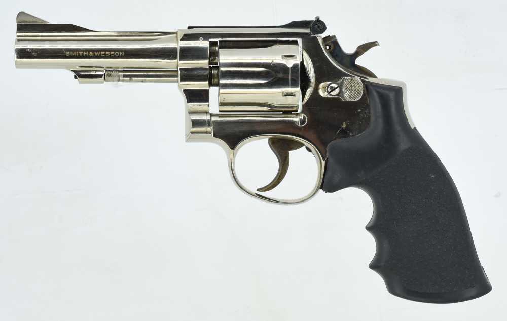 Smith & Wesson 15-3 .38-special 4-inch Nickel Combat Masterpiece 1969 -img-7