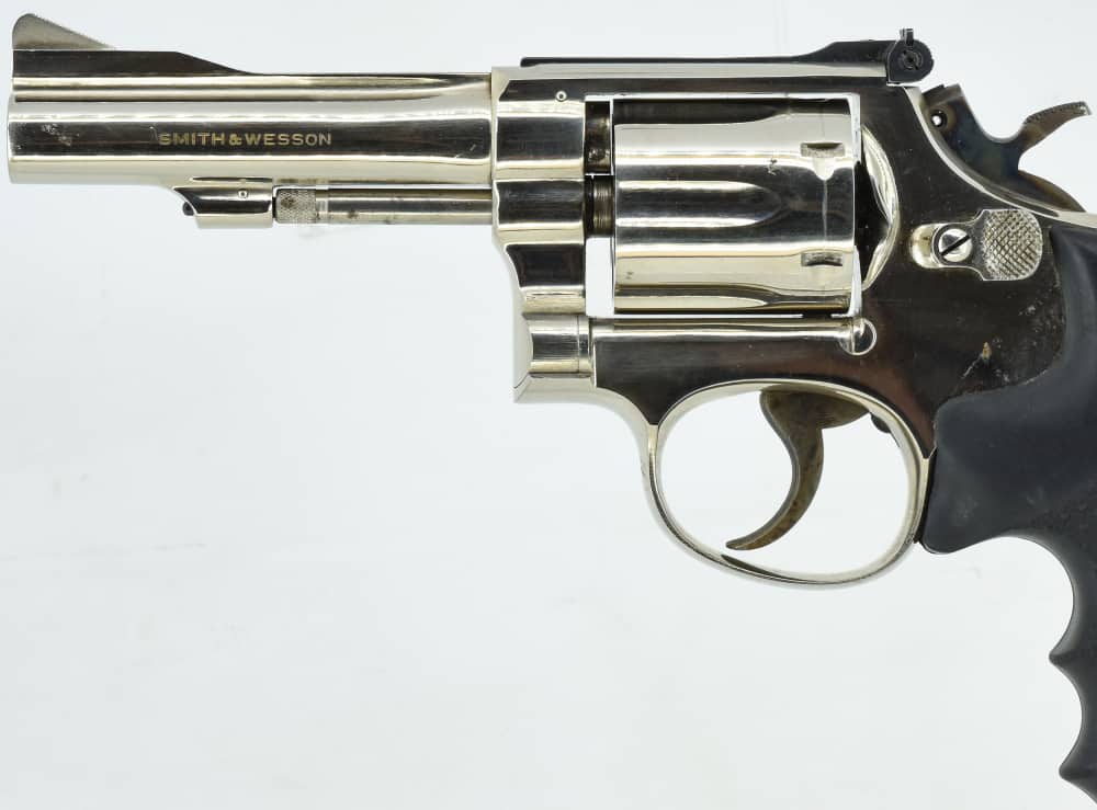 Smith & Wesson 15-3 .38-special 4-inch Nickel Combat Masterpiece 1969 -img-8