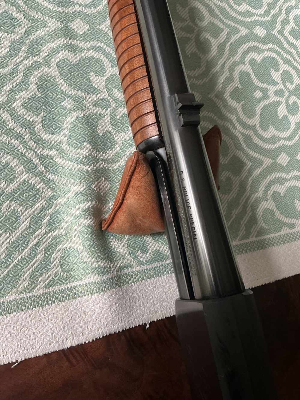 Ithaca M37 .12 Ga Shotgun “1946 WW2 Trench S/N983573” D.S. Police Assembly -img-18