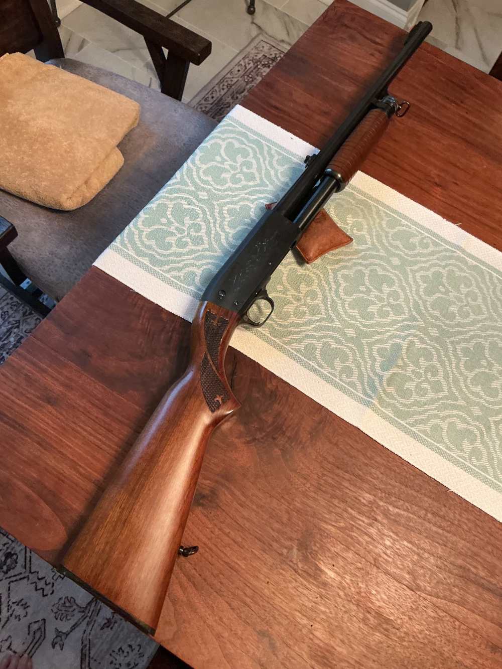 Ithaca M37 .12 Ga Shotgun “1946 WW2 Trench S/N983573” D.S. Police Assembly -img-7