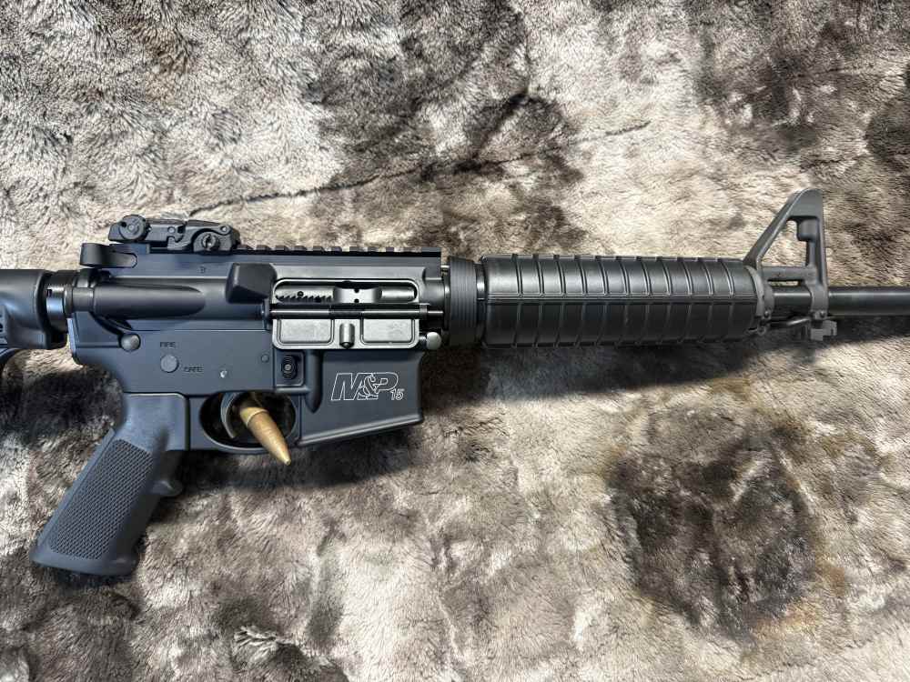 S&W M&P15 5.56 NATO – Magpul MBUS Rear Sight – Used-img-3
