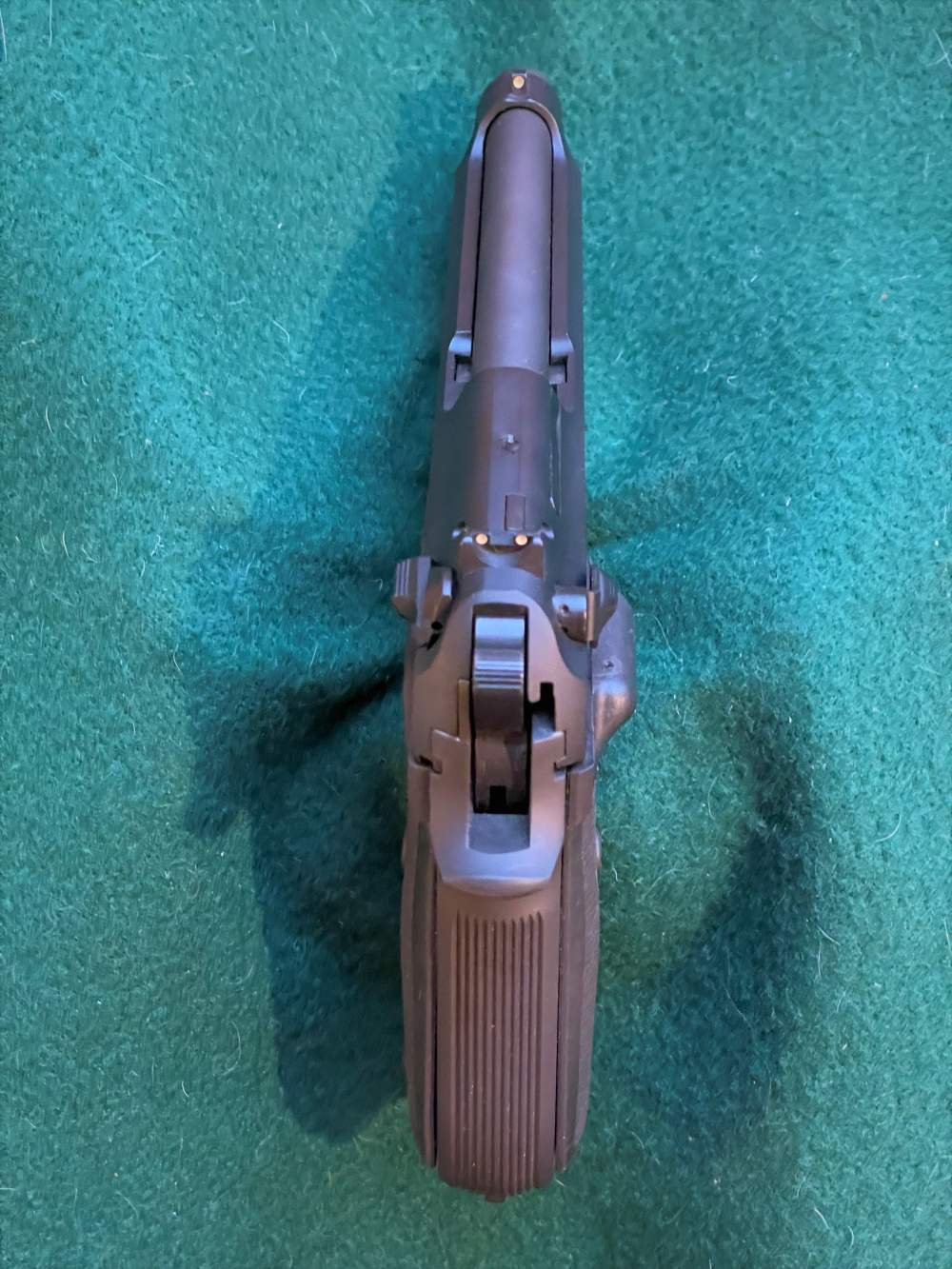 Beretta 92FS 9mm w/Crimson Trace Laser grips, 2 mags, OE case, exc. cond.-img-5