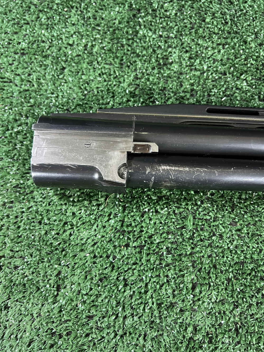 Krieghoff K-32 Trap 12g 28” Barrels Mfg 1966 leather case MINT!-img-47