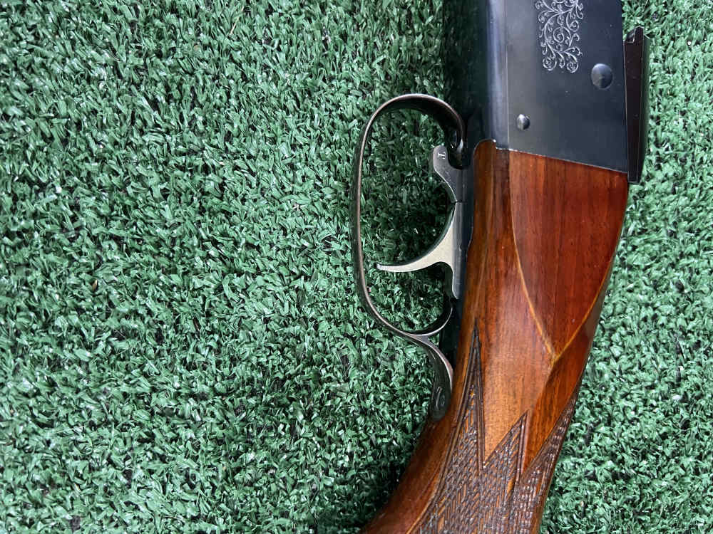 Krieghoff K-32 Trap 12g 28” Barrels Mfg 1966 leather case MINT!-img-50