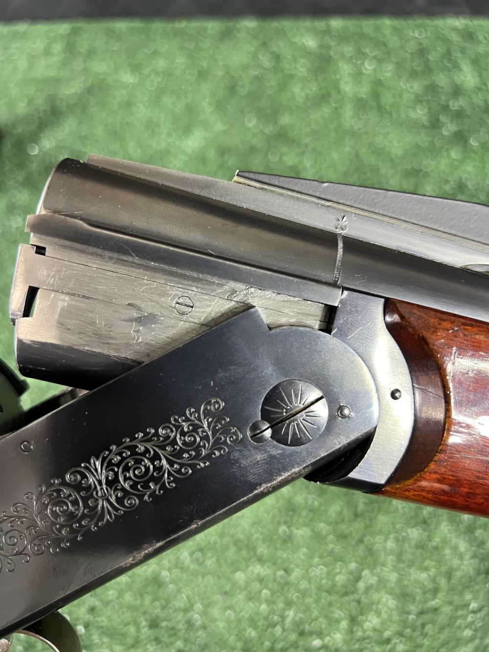 Krieghoff K-32 Trap 12g 28” Barrels Mfg 1966 leather case MINT!-img-28
