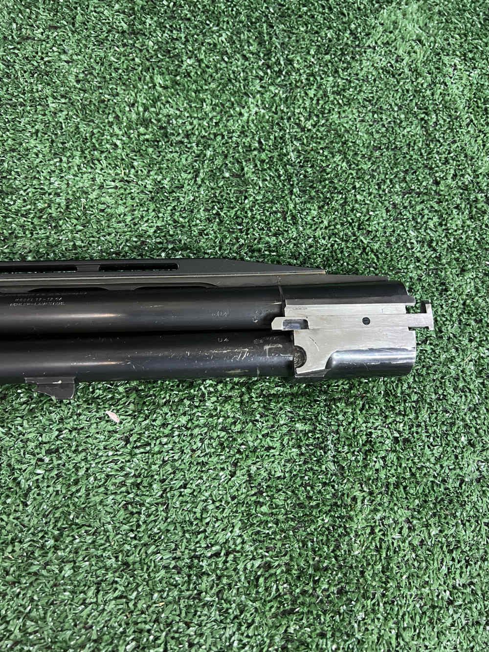 Krieghoff K-32 Trap 12g 28” Barrels Mfg 1966 leather case MINT!-img-46
