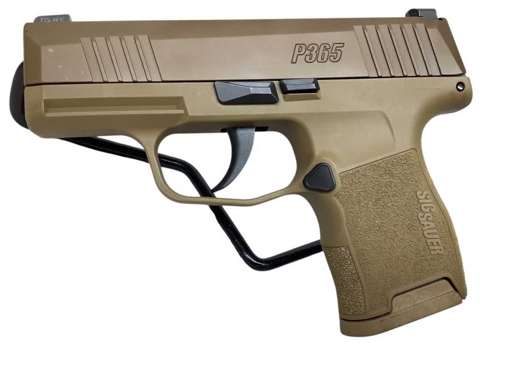Sig Sauer P365 Semi Auto 9mm Pistol VERY GOOD!-img-1