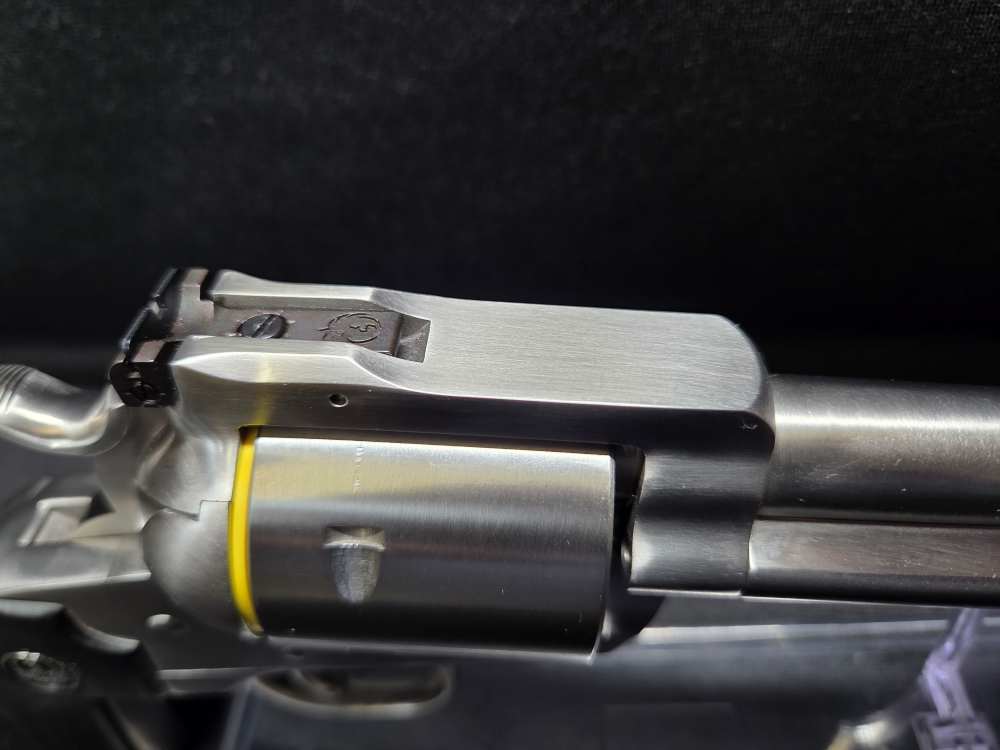 Unfired 2022 Ruger Super Blackhawk Bisley 5.5" .44 Mag - Lipseys Exclusive-img-5