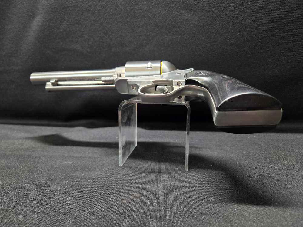 Unfired 2022 Ruger Super Blackhawk Bisley 5.5" .44 Mag - Lipseys Exclusive-img-13