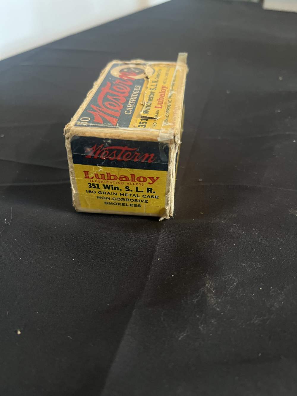 Obsolete Minty  Winchester  Model 1907  351 Ammo Lot-img-8