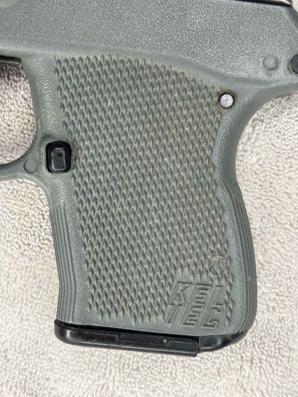 Keltec P32 Gray 2 Magazines -img-5