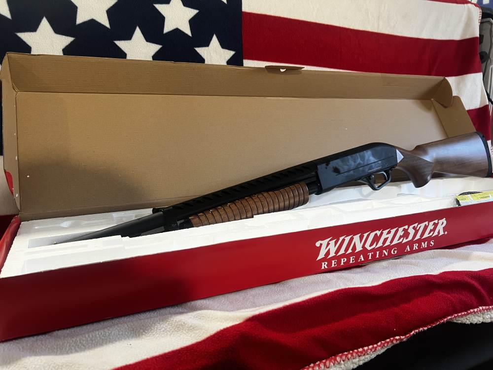 NEW IN BOX Winchester SXP Trench 3inch chamber-img-4