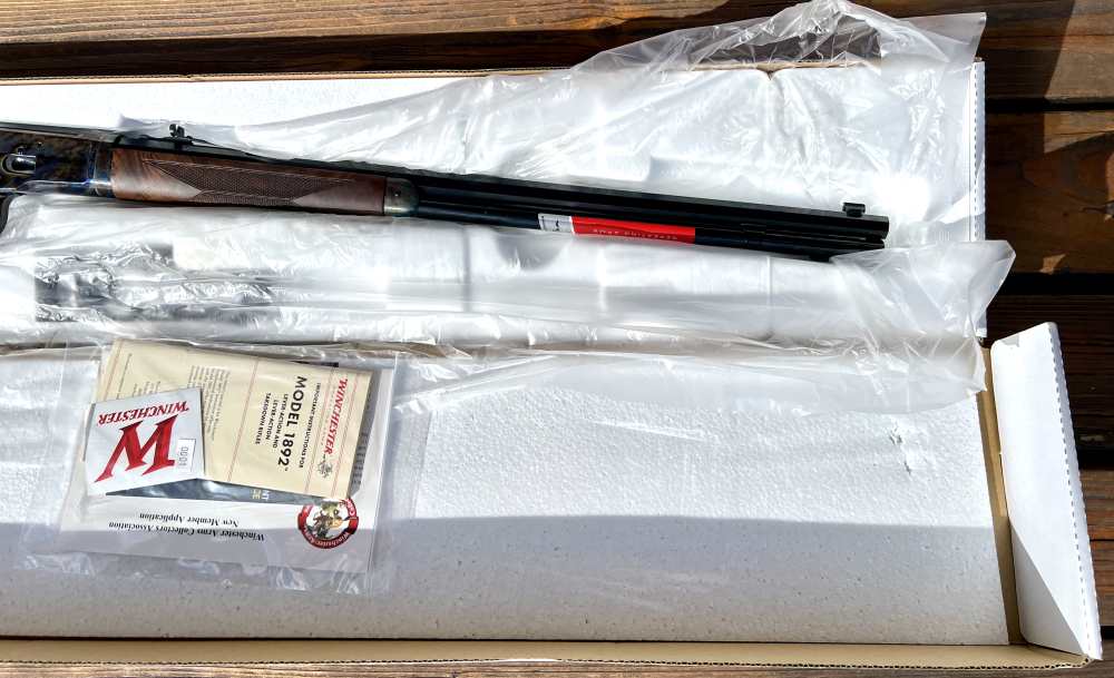 Winchester 1892 Deluxe Case Color 44 MAG 24" Octagon T/D NIB 2026 Nice Wood-img-37