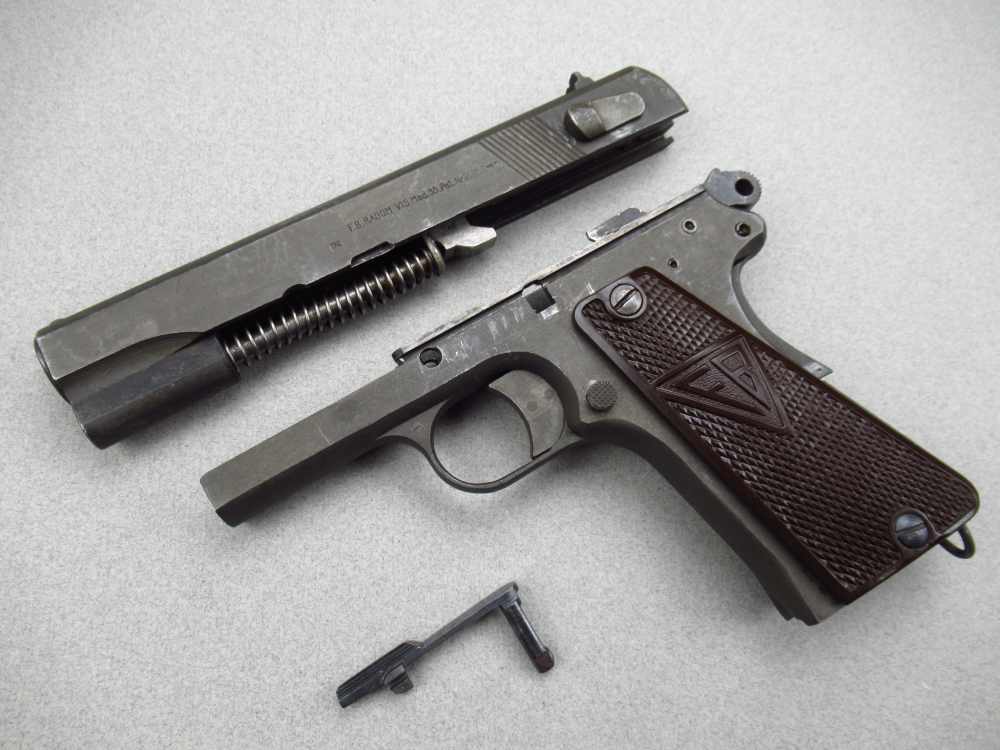 Very rare Last ditch 1945 German Radom VIS WWII pistol 9mm Luger p38-img-91