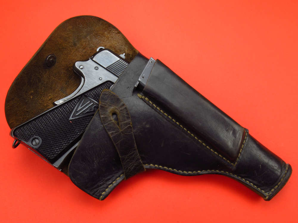 Nice 1941 German - Polish Radom VIS RIG WWII pistol 9mm Luger P38 Steyr-img-131