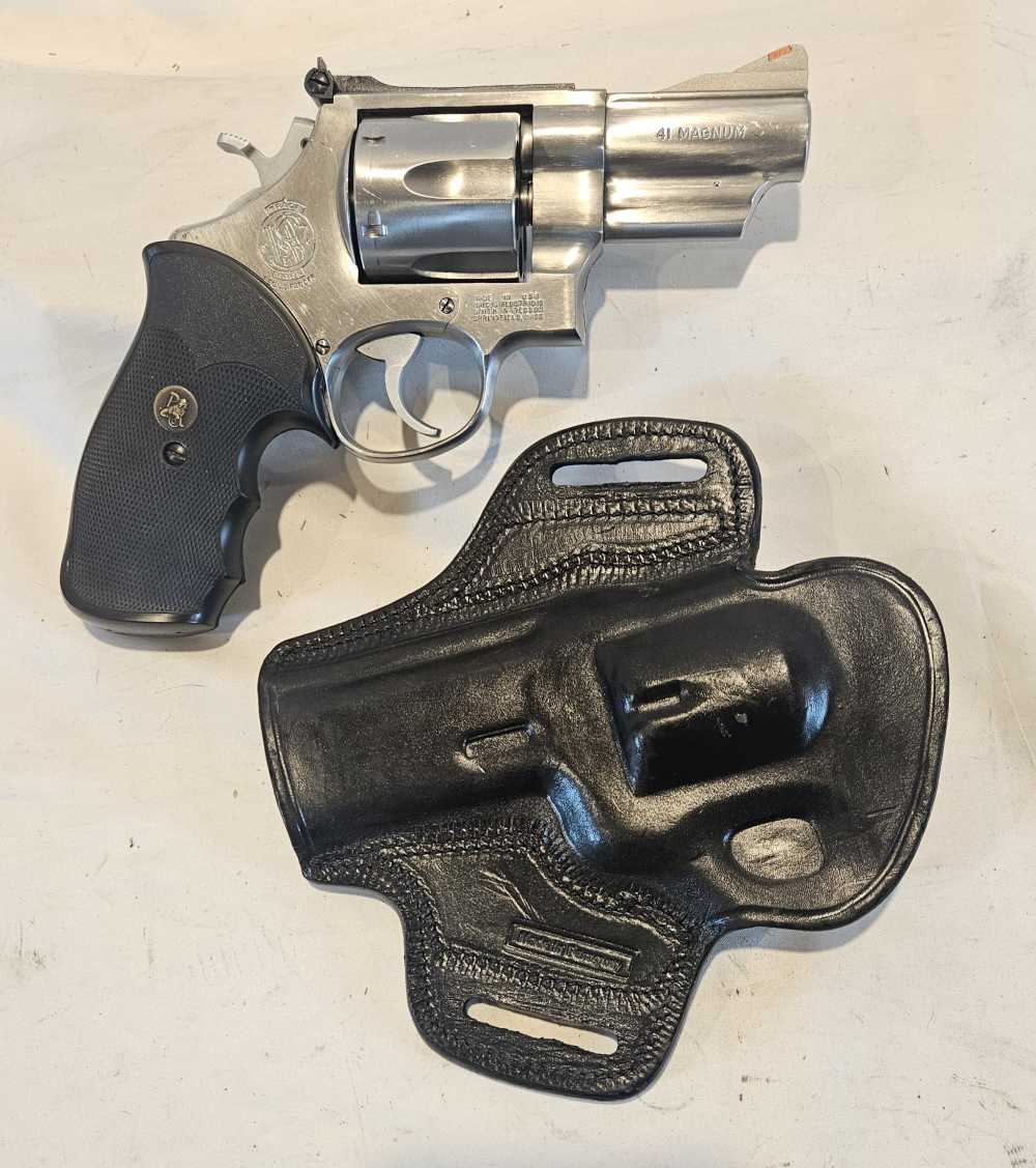Smith & Wesson 657 No Dash 41 Magnum 3" Snub Nose Mag Stainless 57-img-0