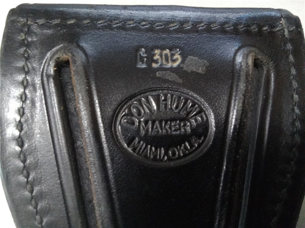Don Hume  C 303 hand cuff black leather holder-img-2
