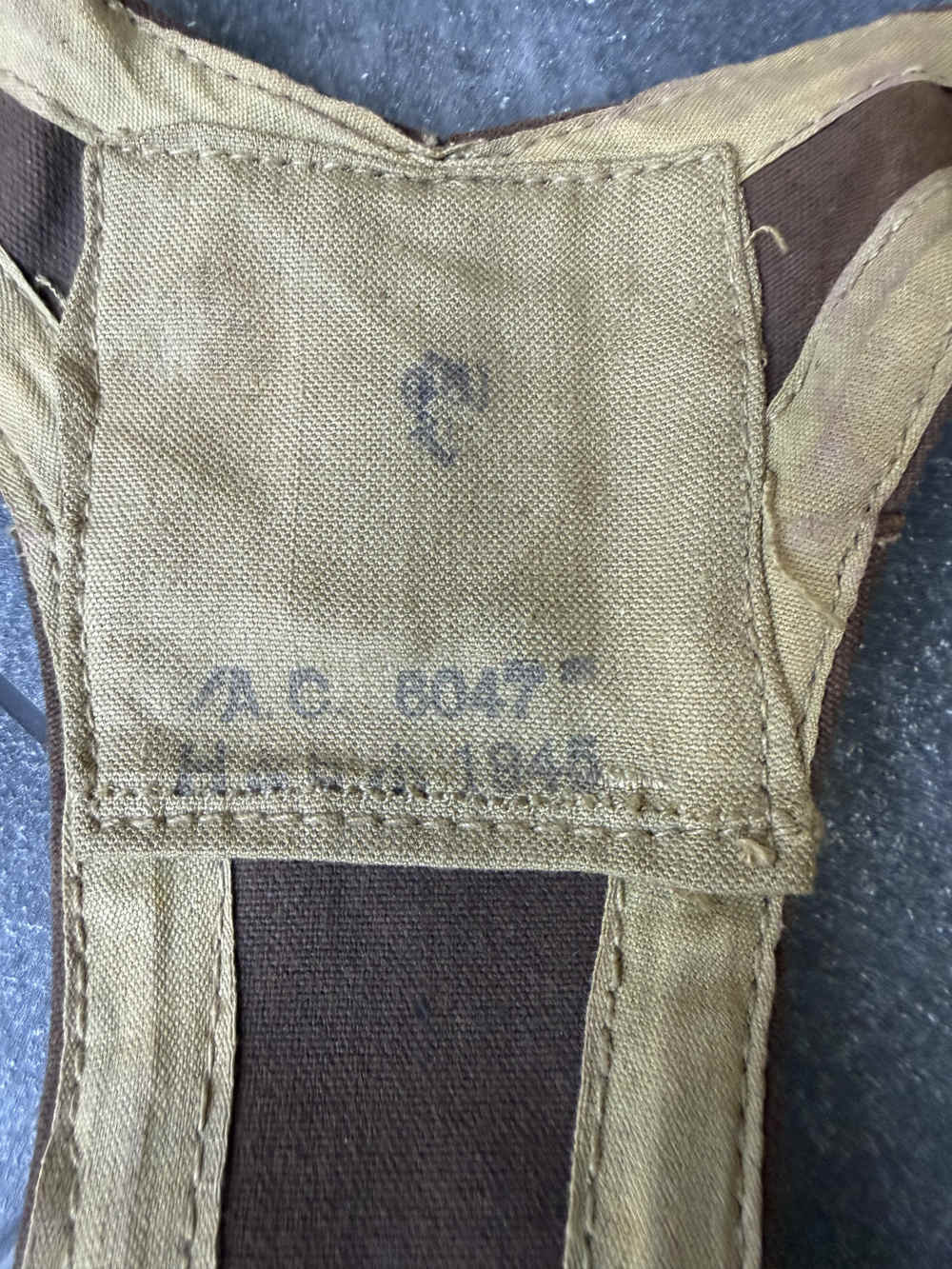 WW2 British Army Skeleton BREN Gun Assault Vest Jerkin 1943 Commando Airbor-img-1