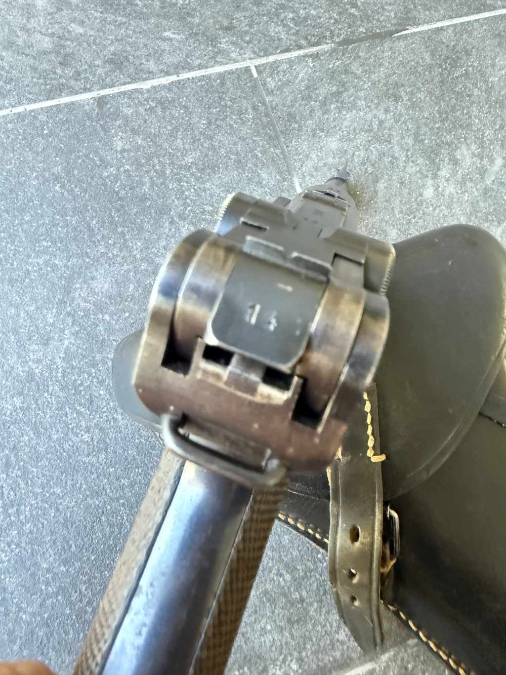 Mauser byf 42 Luger Rig  WWII P08 Pistol, Matching 1942 German Militaria-img-8
