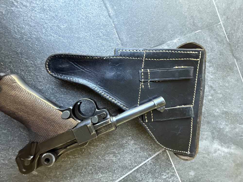 Mauser byf 42 Luger Rig  WWII P08 Pistol, Matching 1942 German Militaria-img-25