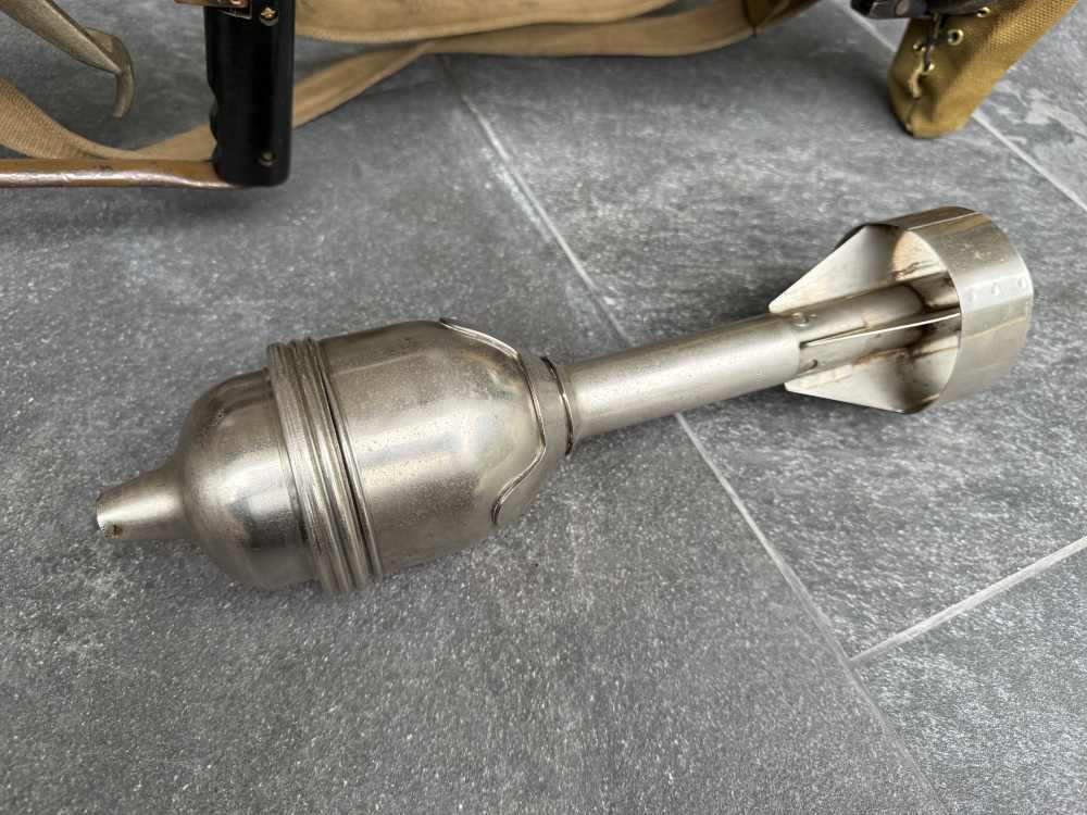 British WWII PIAT Projector Infantry Anti-Tank Launcher w/ Dummy Rocket -img-7