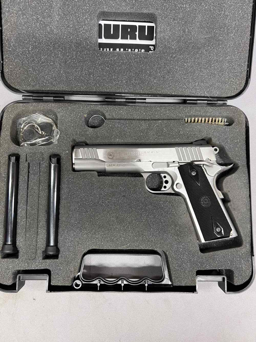Taurus PT1911 stainless finish 45 ACP 5" barrel black grips white dot sight-img-0