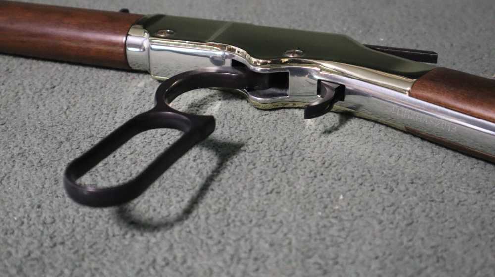 Henry Golden Boy H004-img-19