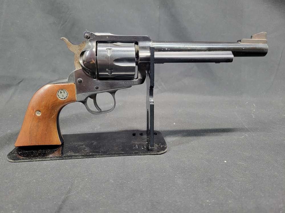 PENNY AUCTION RUGER NEW MODEL BLACKHAWK REVOLVER 357 MAG 6 RDS MFG 1978-img-1
