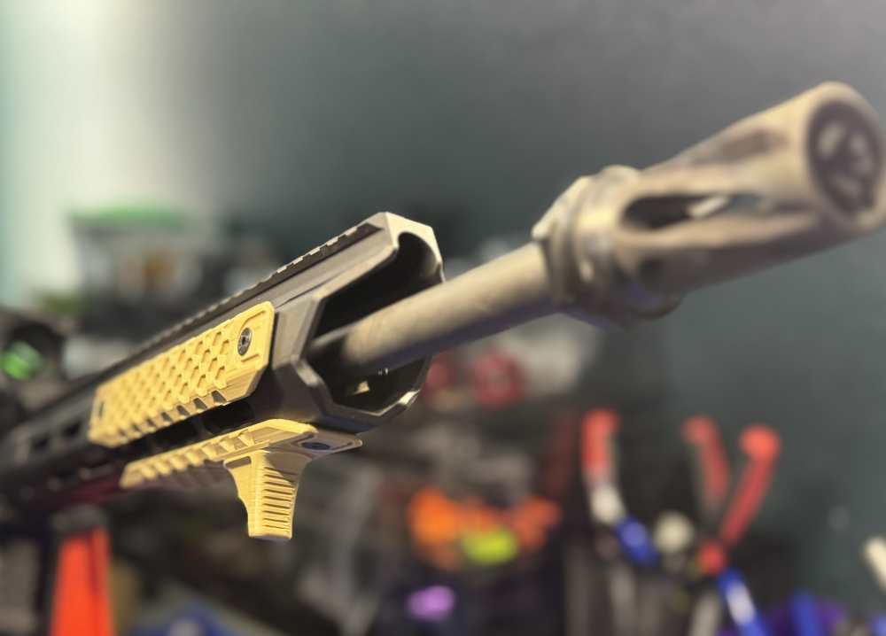 M-LOK Rail Cover Panels + Hand Stop Kit | FDE-img-2