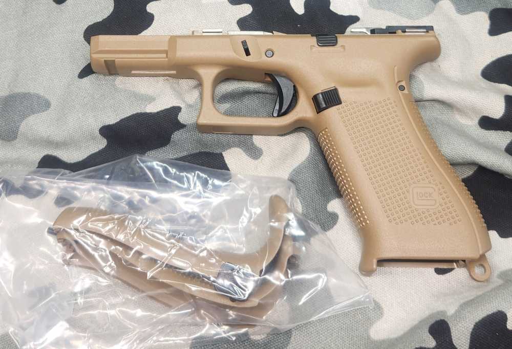 Glock G19X Coyote  Complete frame 9mm Gen 5 19X  New DISCONTINUED -img-1