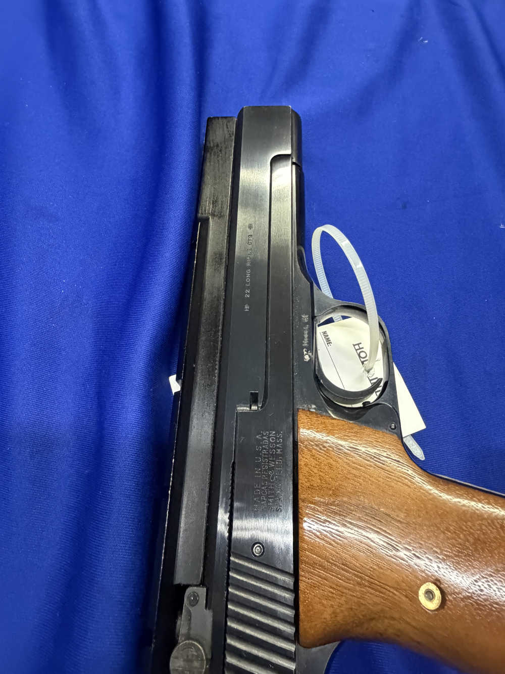 Smith and Wesson 41 22LR Penny start no reserve!-img-2