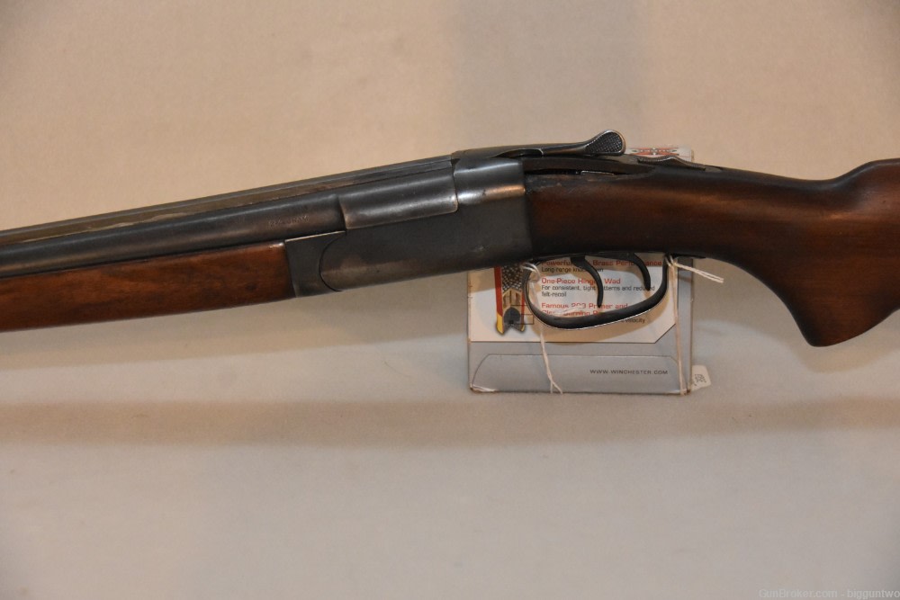 Winchester SXS Model 24,12 Ga. 30 inch double barrel in good condition     -img-3
