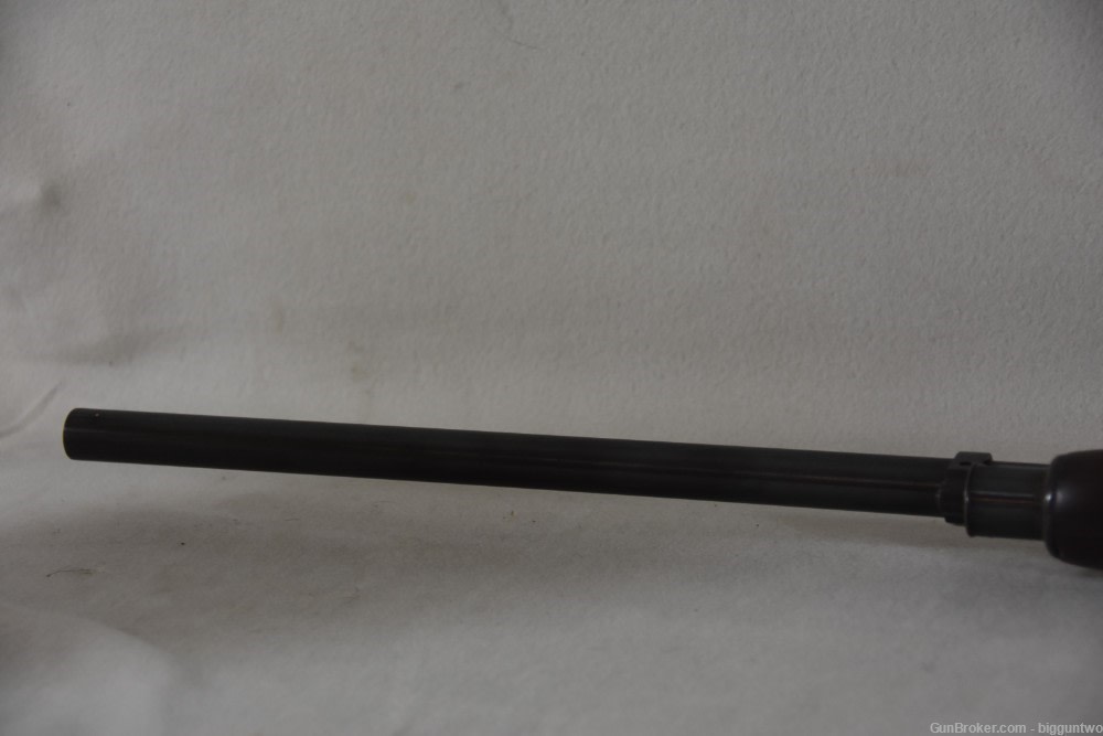 Winchester 25 Pump Action Shotgun in good condition-img-19