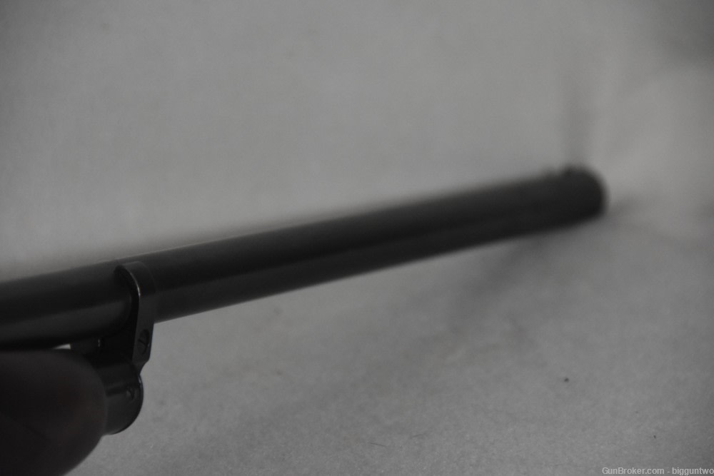 Winchester 25 Pump Action Shotgun in good condition-img-25