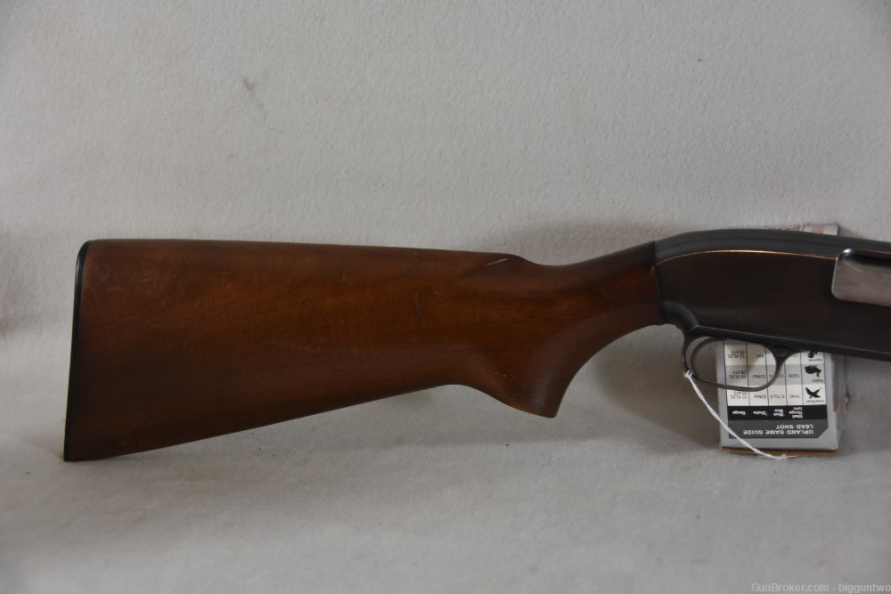 Winchester 25 Pump Action Shotgun in good condition-img-1