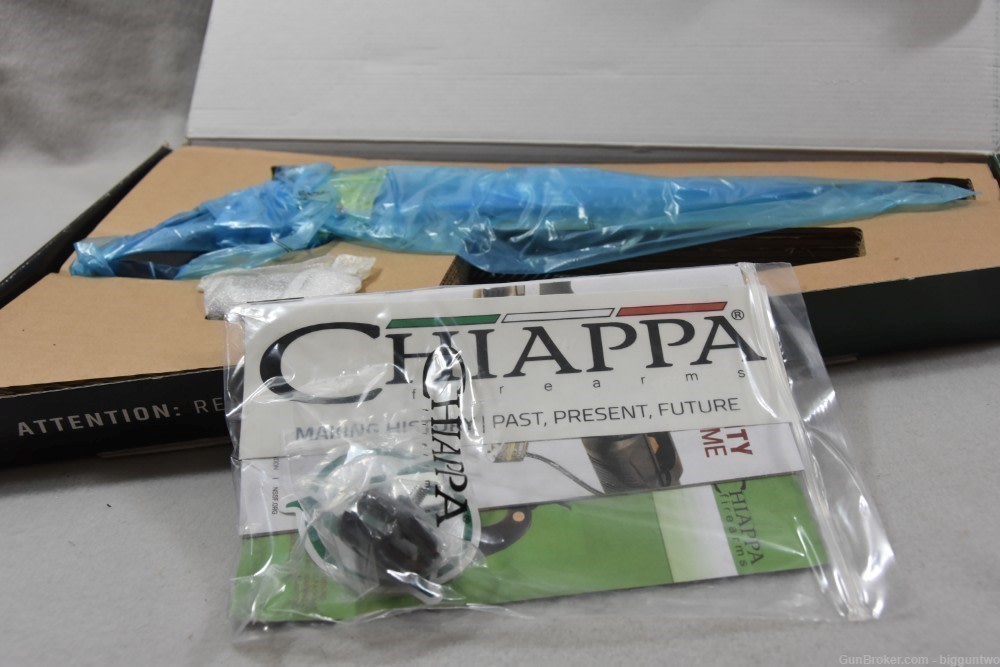 Chiappa SAA 1873 22-6 Buntline 12" Revolver 6 RD 22LR 22 WMR CF340-241D New-img-5