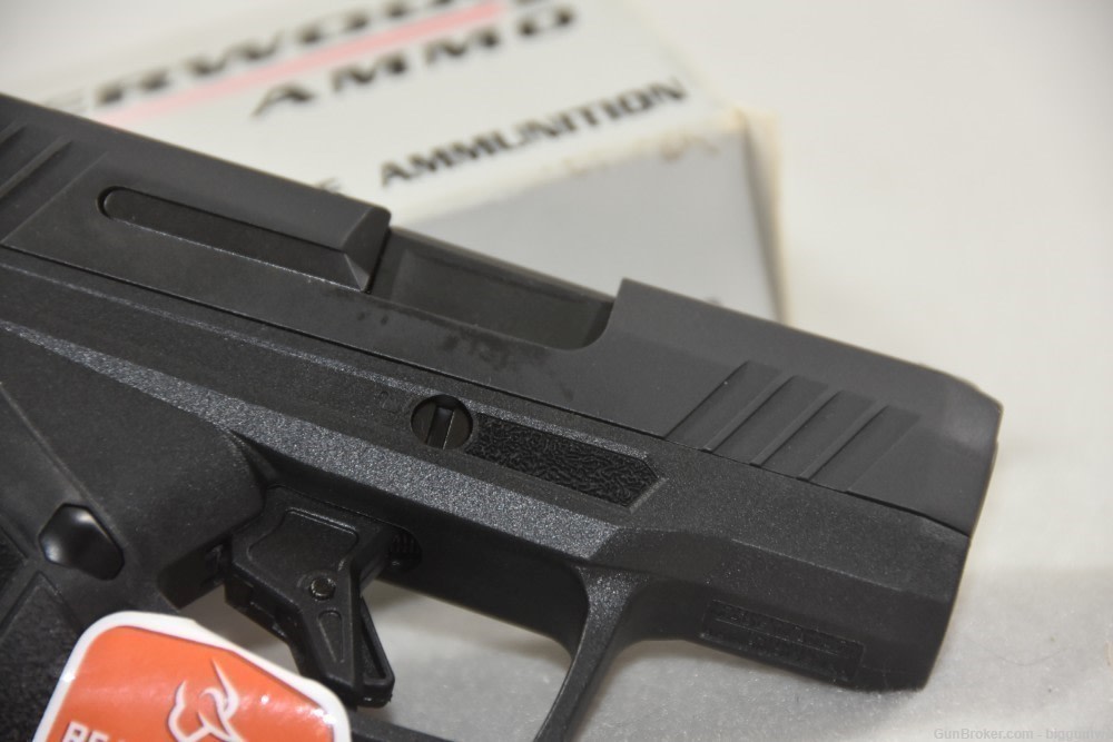 TAURUS GX4 9MM 3.06'' 11-RD SEMI-AUTO PISTOL Brand New in Durable Case -img-9