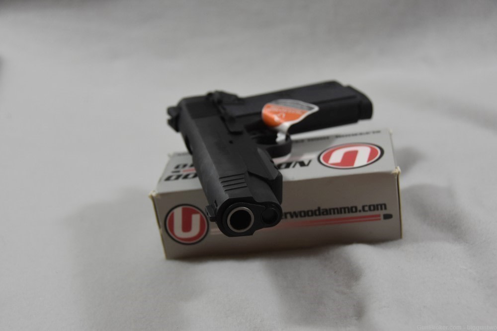 TAURUS 1911 45 AUTO 5" 8-RD PISTOL Brand New in Durable Case w/ paper     -img-4