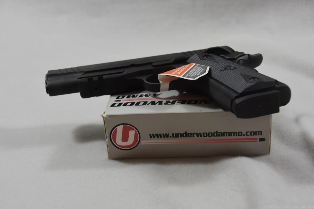TAURUS 1911 45 AUTO 5" 8-RD PISTOL Brand New in Durable Case w/ paper     -img-5