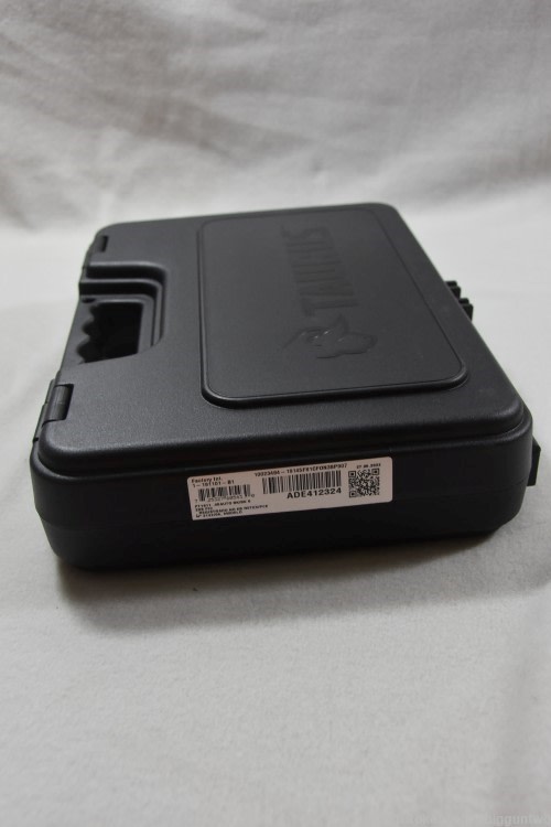 TAURUS 1911 45 AUTO 5" 8-RD PISTOL Brand New in Durable Case w/ paper     -img-6