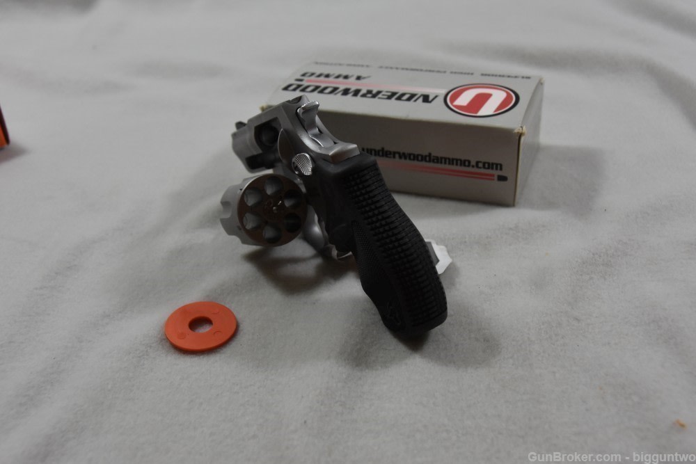 TAURUS 856 38 SPL 2" 6-RD REVOLVER Brand New in Box with paper, etc.  -img-12