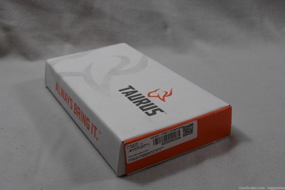 TAURUS PT92 9MM 5'' 17-RD PISTOL Brand New in Box with paper, etc.         -img-0