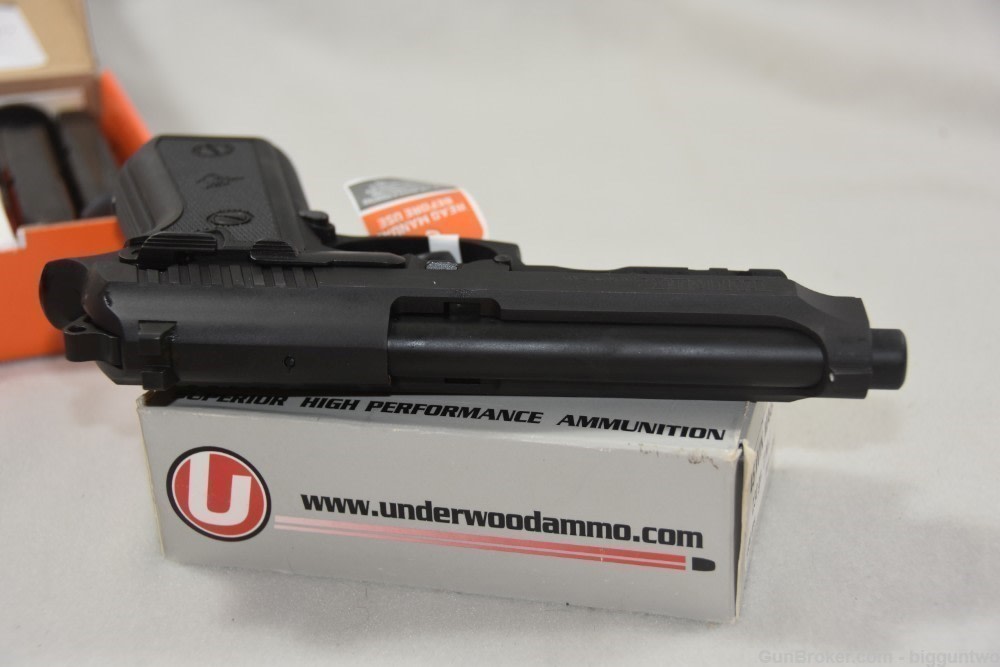 TAURUS PT92 9MM 5'' 17-RD PISTOL Brand New in Box with paper, etc.         -img-19