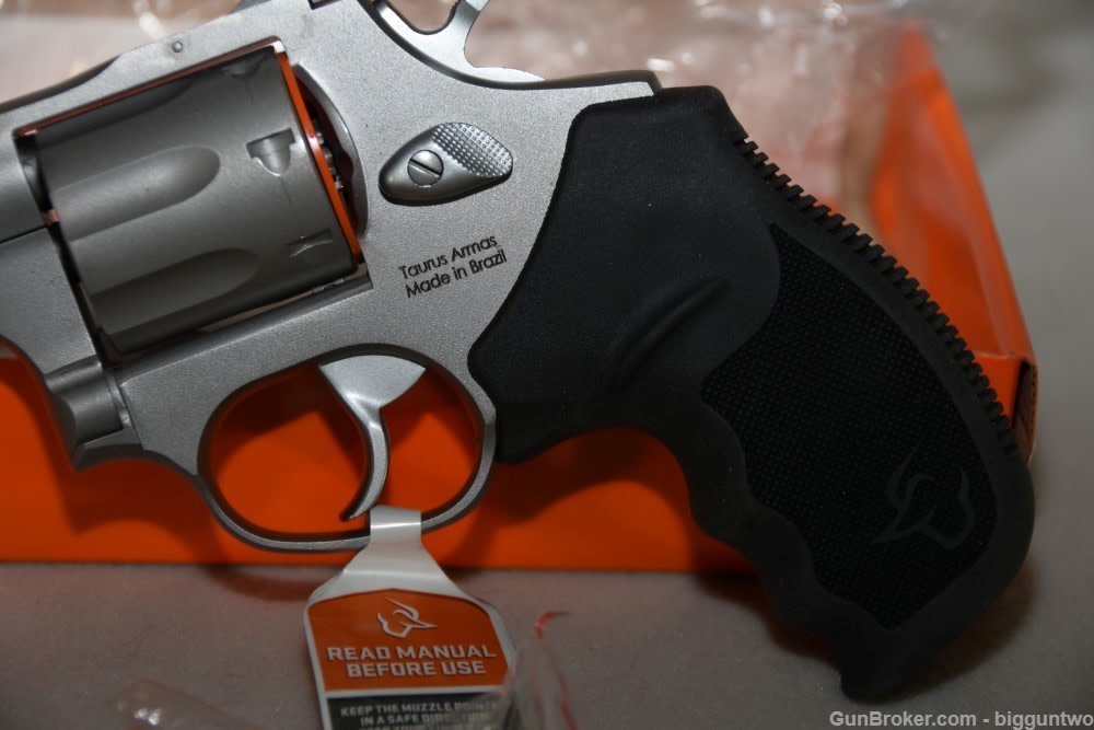 Taurus Model 627 - .357 Mag Revolver Brand New in Box with paper, etc    -img-17