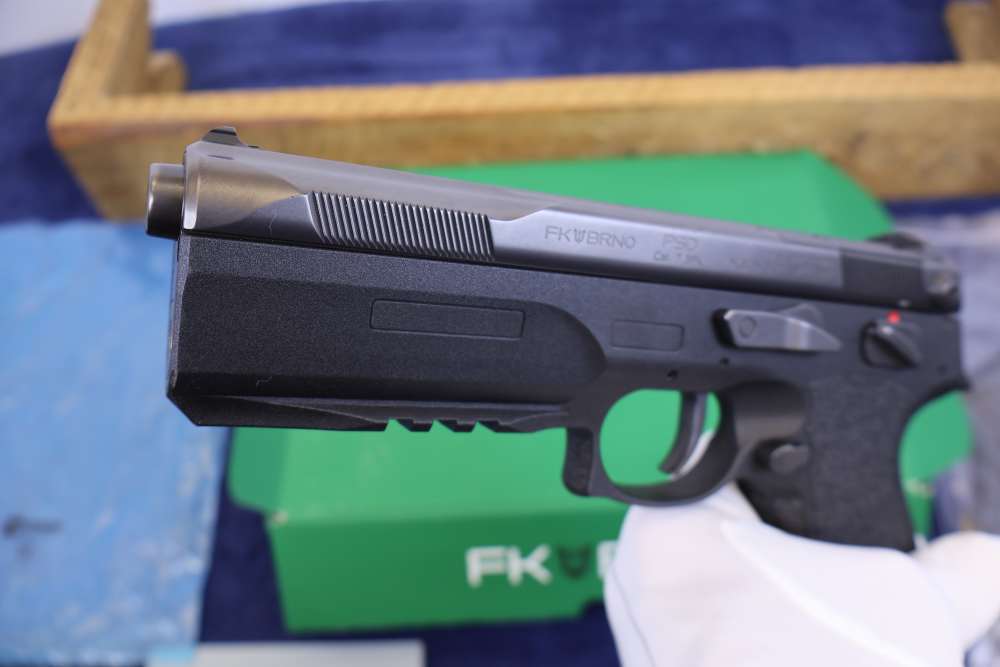 RARE FIND! FK BRNO PSD DUAL CALIBER 7.5FK/9MM CZECHIA MADE W/ ORIG. BOX-img-9