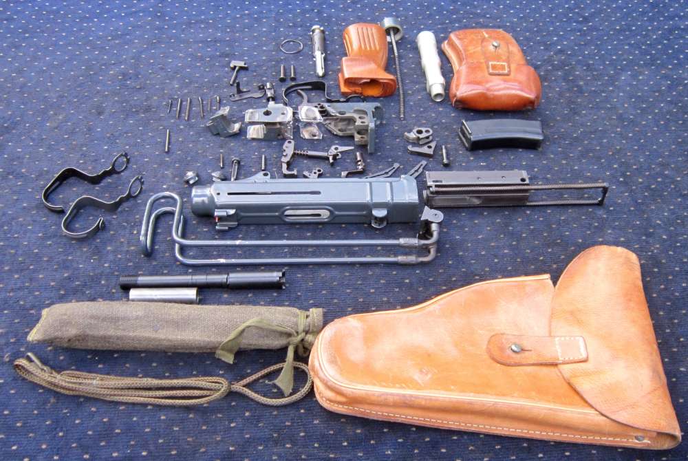 Vz61 Skorpion parts kit w/threaded barrel w/SHOULDER, all the mags,&holster-img-20