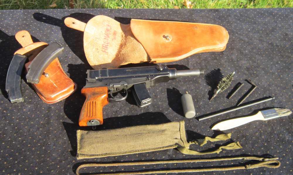 Vz61 Skorpion parts kit w/threaded barrel w/SHOULDER, all the mags,&holster-img-0