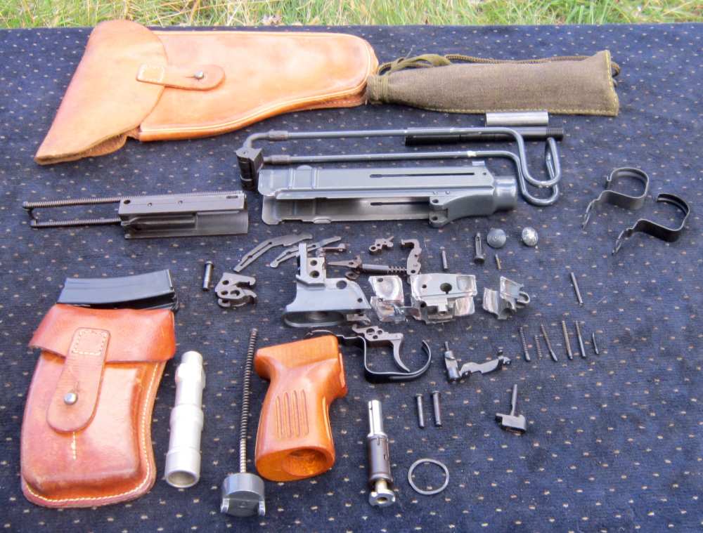 Vz61 Skorpion parts kit w/threaded barrel w/SHOULDER, all the mags,&holster-img-18
